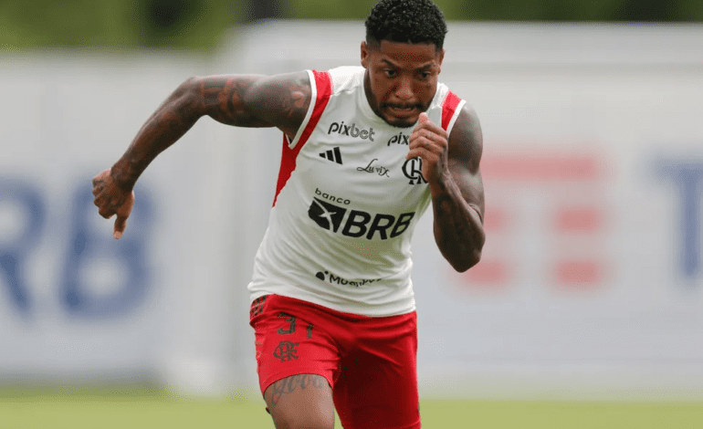  Entenda por que Marinho foi afastado pelo Flamengo; São Paulo negocia